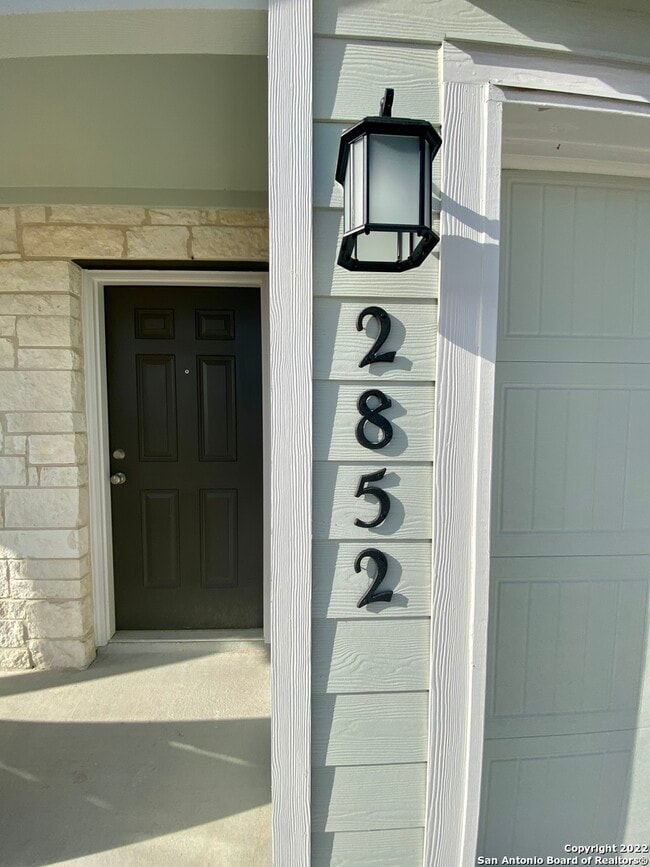 Building Photo - 2852 Rosefinch-