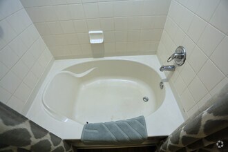 Bathroom Fixtures Jupiter Fl the sophia abacoa rentals - jupiter, fl | apartments Bathroom Fixtures Jupiter Fl the sophia abacoa rentals - jupiter, fl | apartments