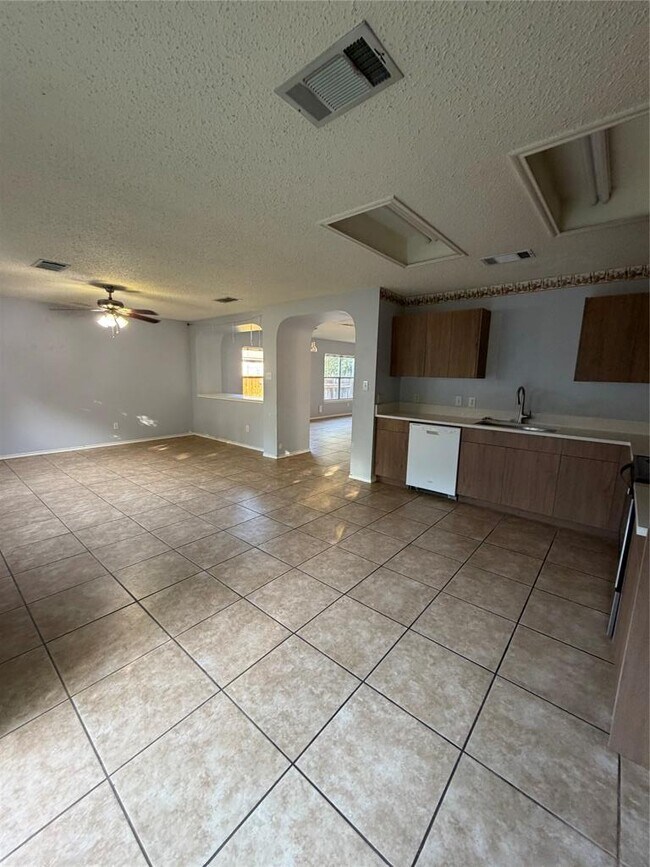 Foto del edificio - 3207 Settlement Dr