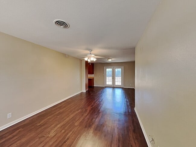 Foto del edificio - 764 Oakwood Ave