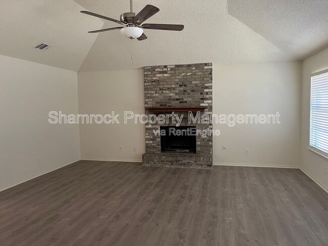 Building Photo - 10709 Apache Dr