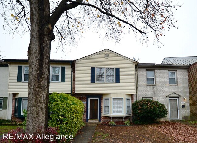 Building Photo - 3 br, 2 bath House - 2207 SEDGEWICK DRIVE