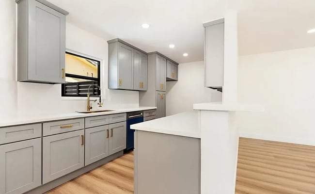 Building Photo - 7907 Satsuma Ave