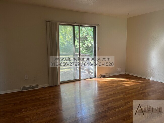 Foto del edificio - 2-3 Bedroom KC/Raytown Duplex, Vouchers OK
