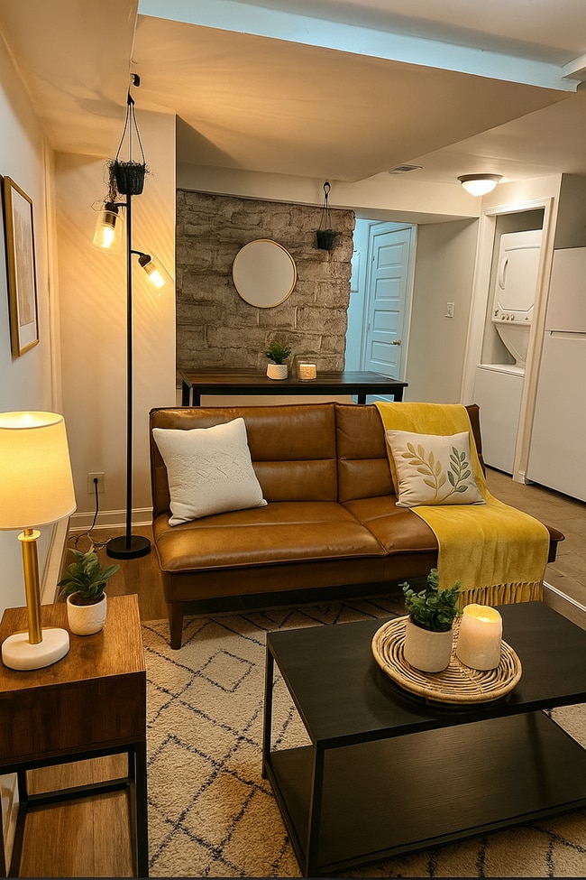 Photo - 312 S Upper St Apartment