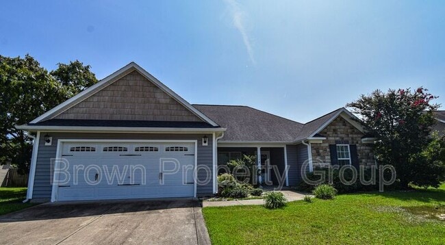 Building Photo - 494 Hogart St