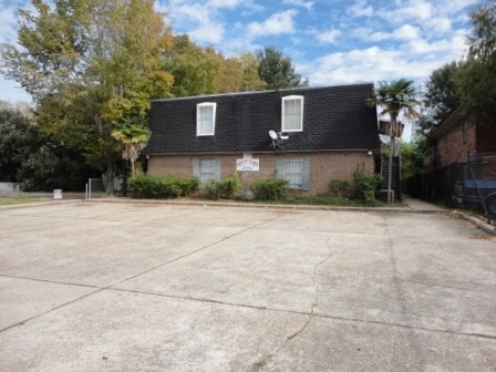 Building Photo - 1042 Monet Dr