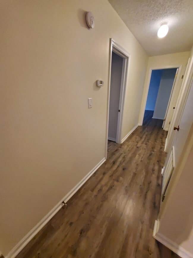 hallway - 608 Shoreham Ct