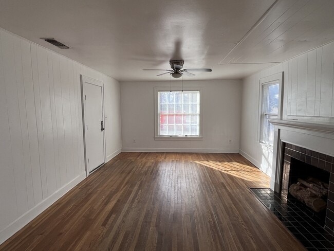 Foto del edificio - 2104 26th St