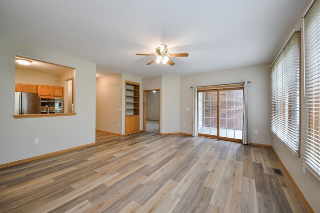 Foto del edificio - 310 Delnor Glen Dr