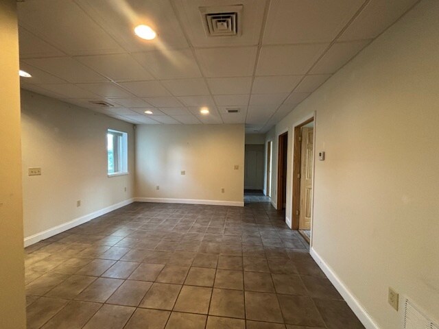 Foto del edificio - 512 Brandon Pl