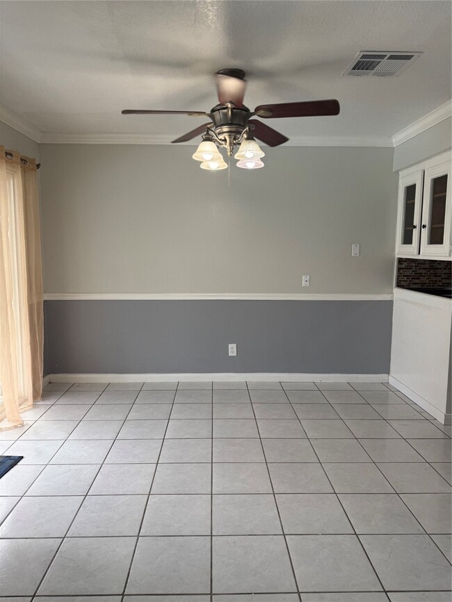 Building Photo - 814 Washington St