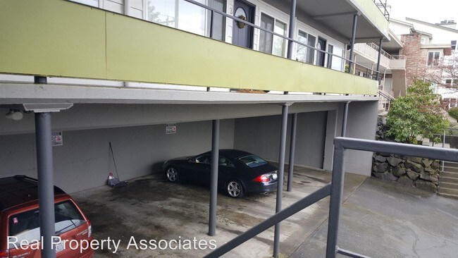 Foto del edificio - 845 W Nickerson St