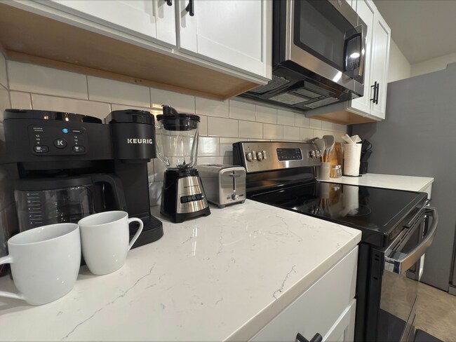 Foto del edificio - 1204 N 8th St