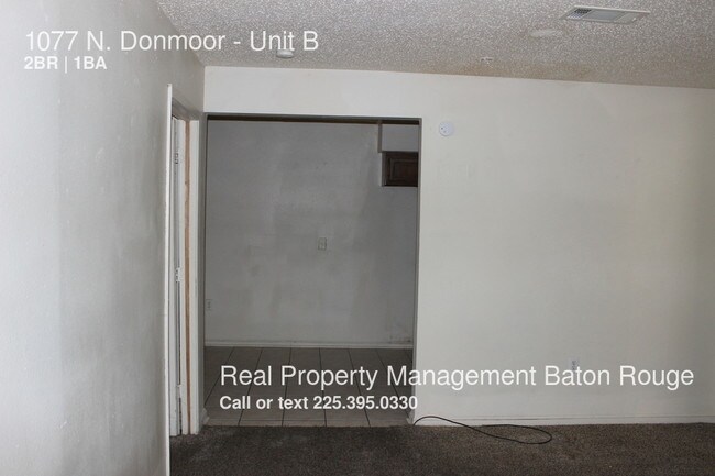 Foto del edificio - 1077 N Donmoor Ave