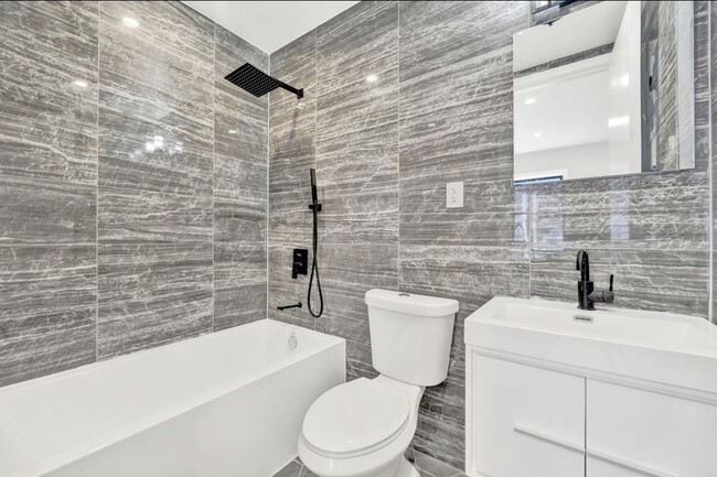Newly constructed bathroom - 627 Vermont St