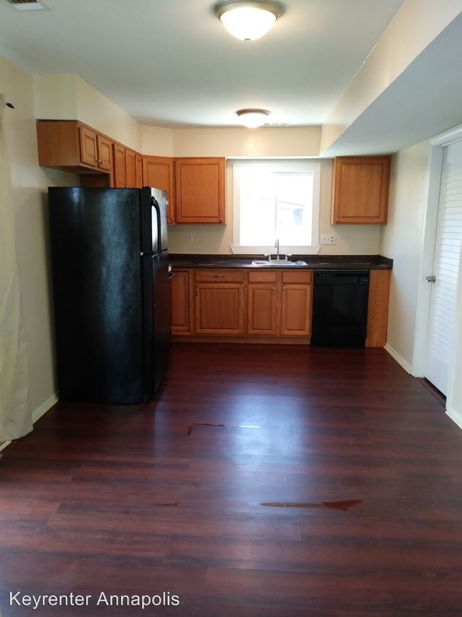 Building Photo - 4 br, 1.5 bath House - 603 Londontown Road