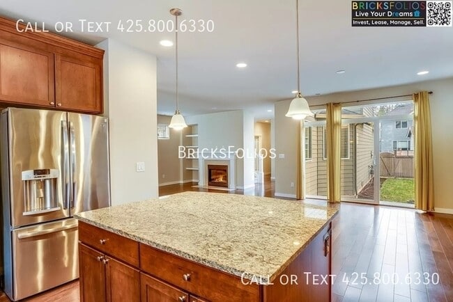 Building Photo - Serenity Meets Smart Living in Redmond Ridge