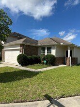 Building Photo - 2819 Cold River Dr