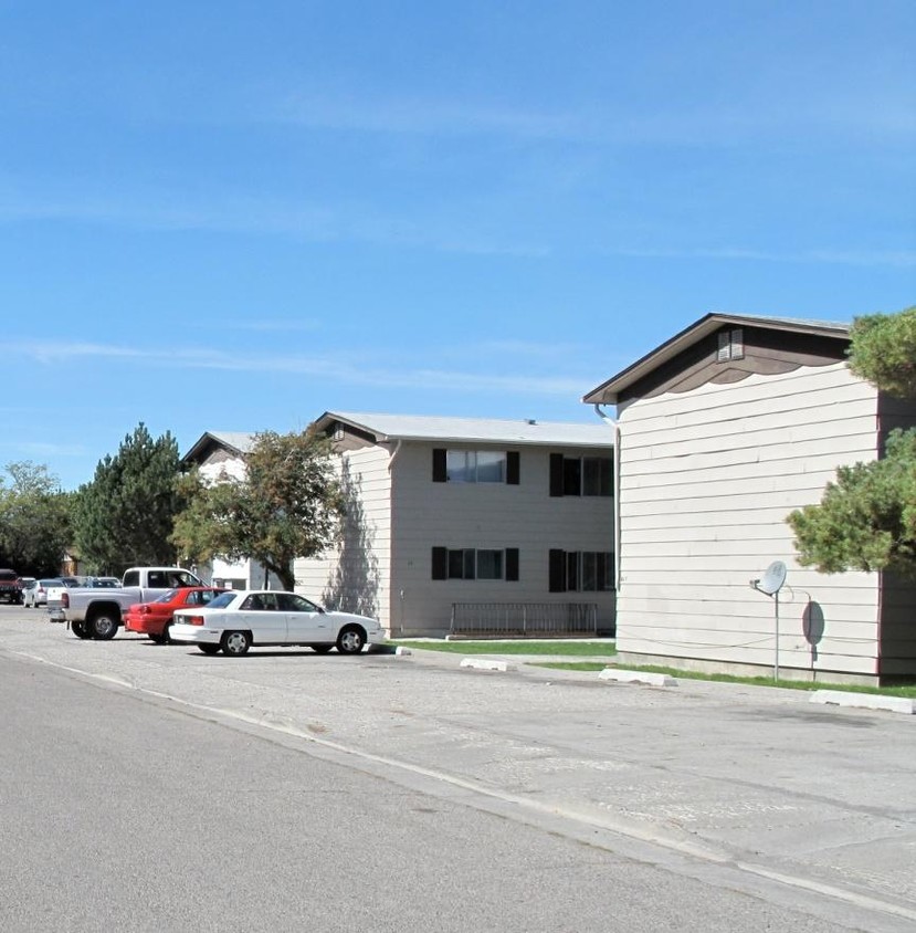 Foto principal - Benton Street Apartments