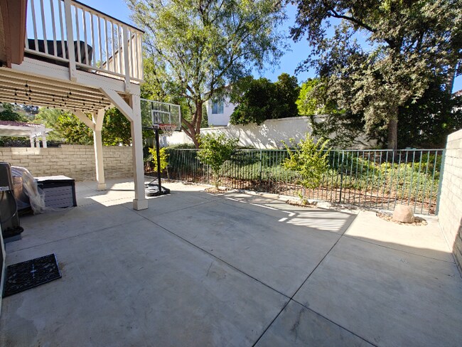 Foto del edificio - 25841 Wordsworth Ln