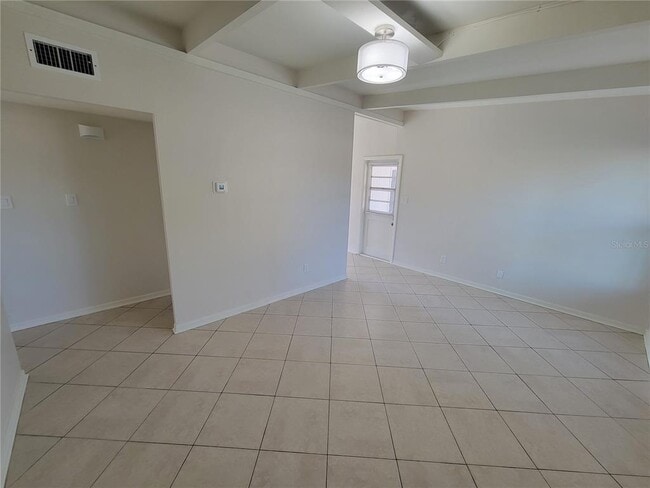Foto del edificio - 1212 Windermere Way