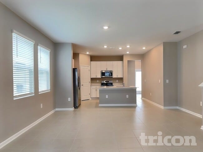 Building Photo - 741 Honeyrock St