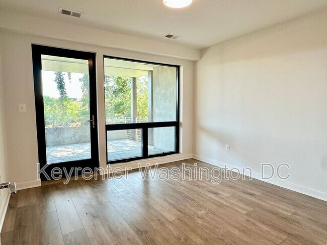 Foto del edificio - 1460 Belmont St NW