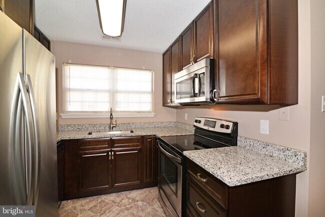 Foto del edificio - 1113 Huntmaster Terrace NE