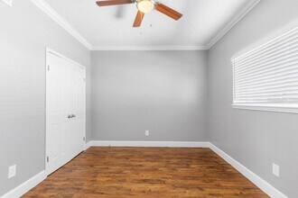 Building Photo - 14814 Perthshire Rd