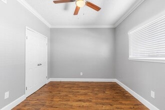 Building Photo - 14814 Perthshire Rd