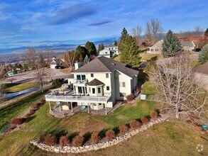 Building Photo - 121 Southridge Dr