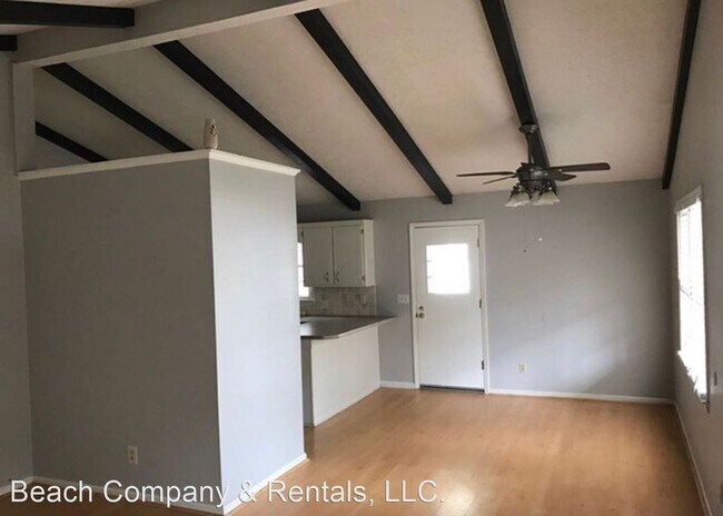 Building Photo - 3 br, 2 bath House - 1027 Phyllis Street