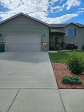Building Photo - 443 Sovereignty Ln