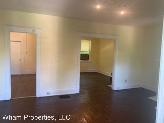 Building Photo - 3 br, 1 bath House - 21 Clinton Springs