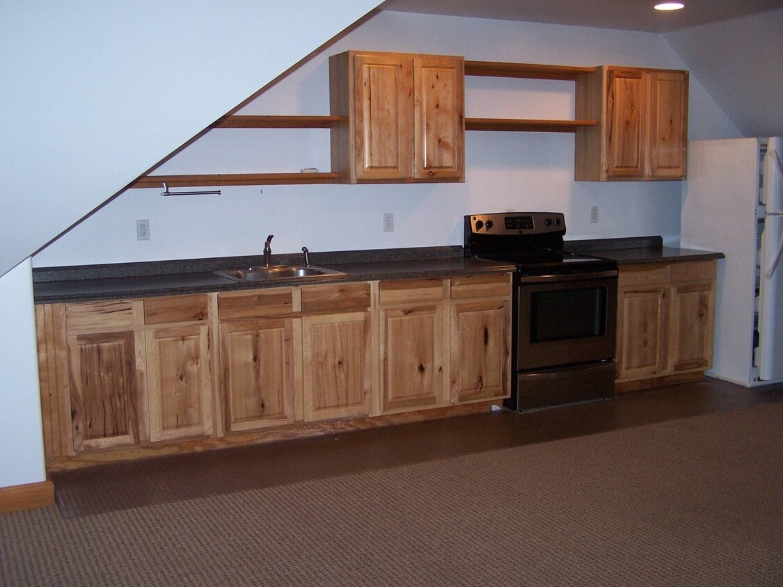 Building Photo - 263 Tuckers Corners Rd