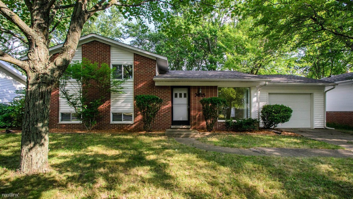 Primary Photo - 4 br, 2 bath House - 3615 Cushing Ct
