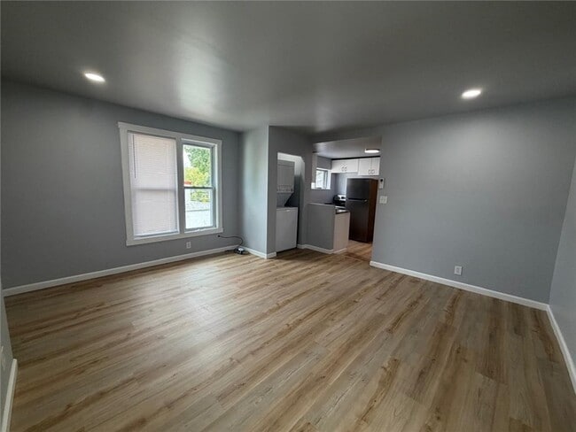 Photo - 2812 Lanpark Street Apartment