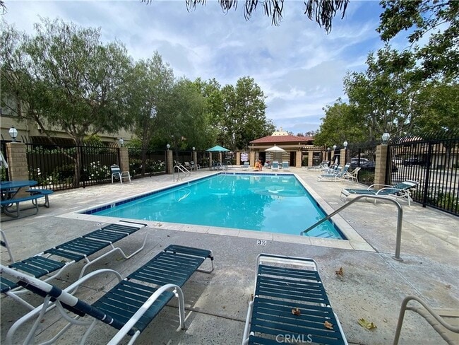 Building Photo - 21296 Tupelo Ln