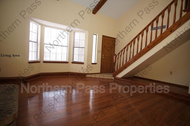 Building Photo - 11728 Bob Mitchell Dr