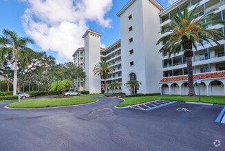 Building Photo - 4801 Osprey Dr S