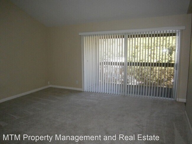 Building Photo - 3 br, 2 bath House - 5472 Adobe Falls Rd #12