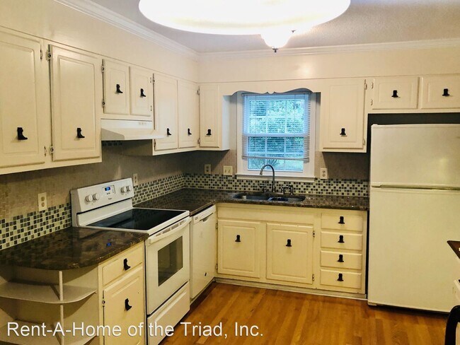 Foto del edificio - 3 br, 2 bath House - 4710 Beechcroft Drive