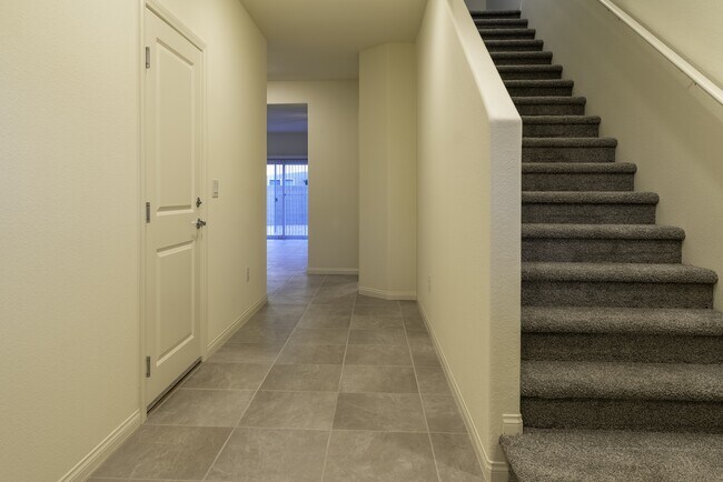 Foto del edificio - 4519 Merlot Hls Ave