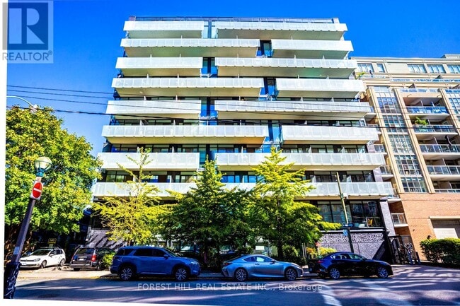 Building Photo - 25-625 Stafford St