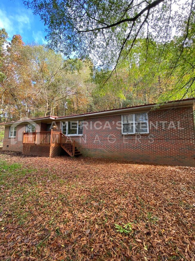 Foto del edificio - Home For Rent in Pinson, AL! Deposit pending