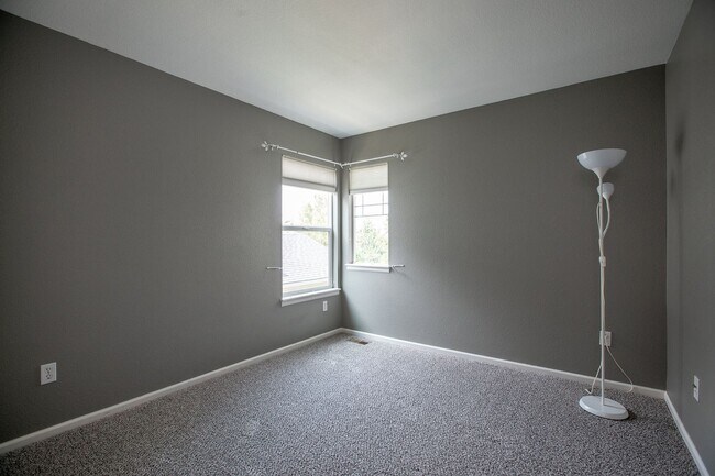 Foto del edificio - 3839 Eclipse Ln