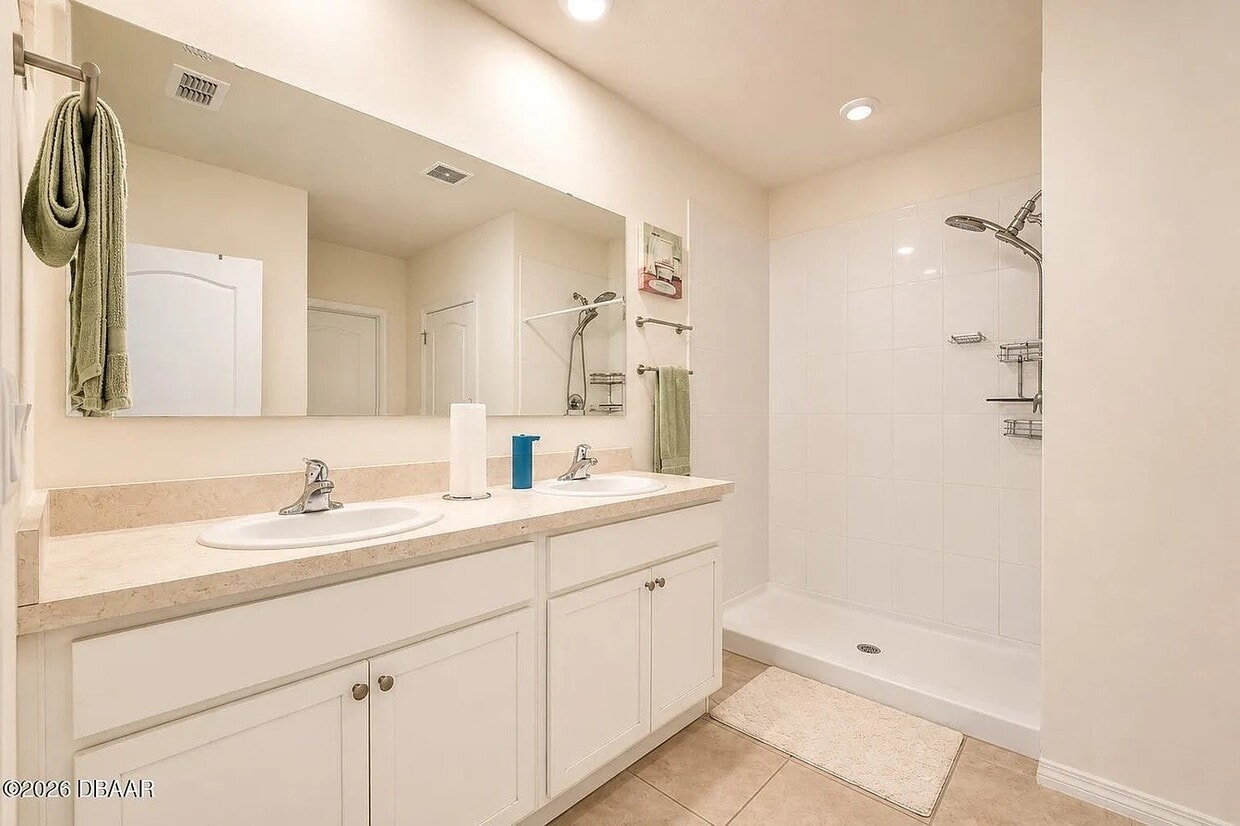 Building Photo - 3221 Carpentaria Dr