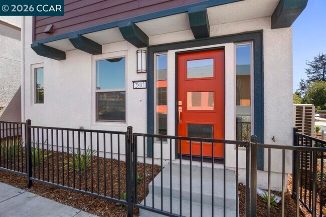 Foto del edificio - 2802 Chattleton Ln