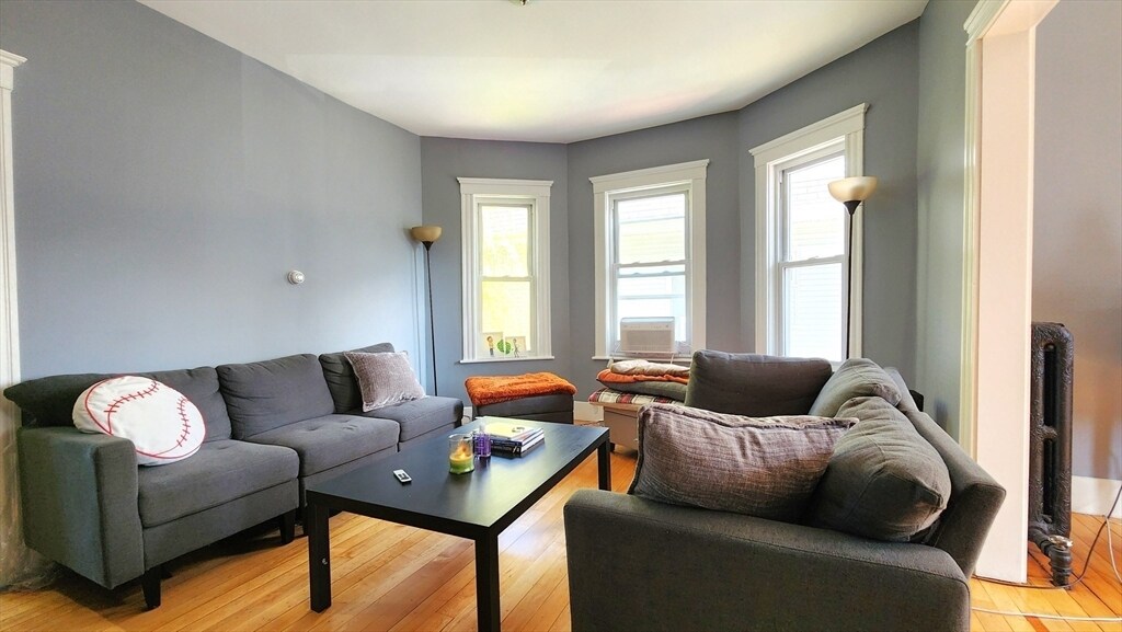 Primary Photo - 23 Irma Ave